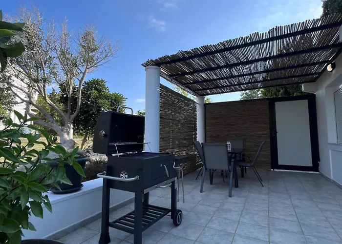 Kosaris Cottage