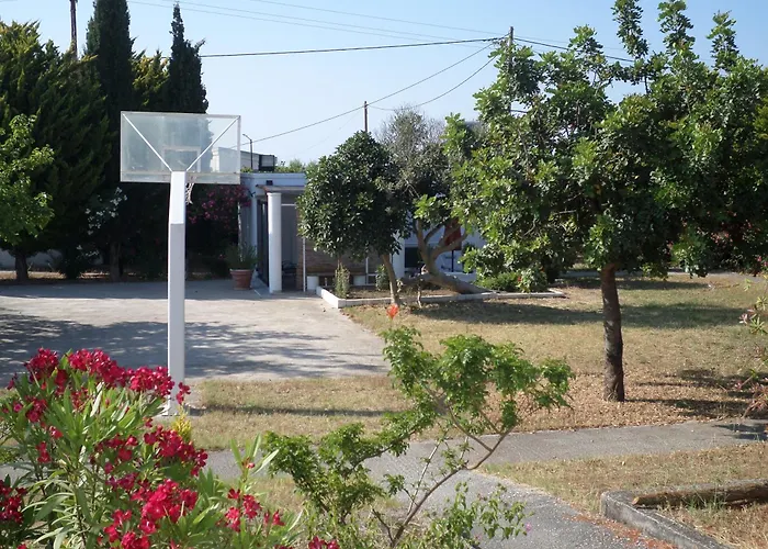 Kosaris Cottage